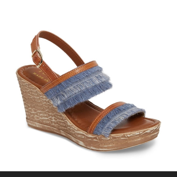 easy street Shoes - Blue open toe Wedges